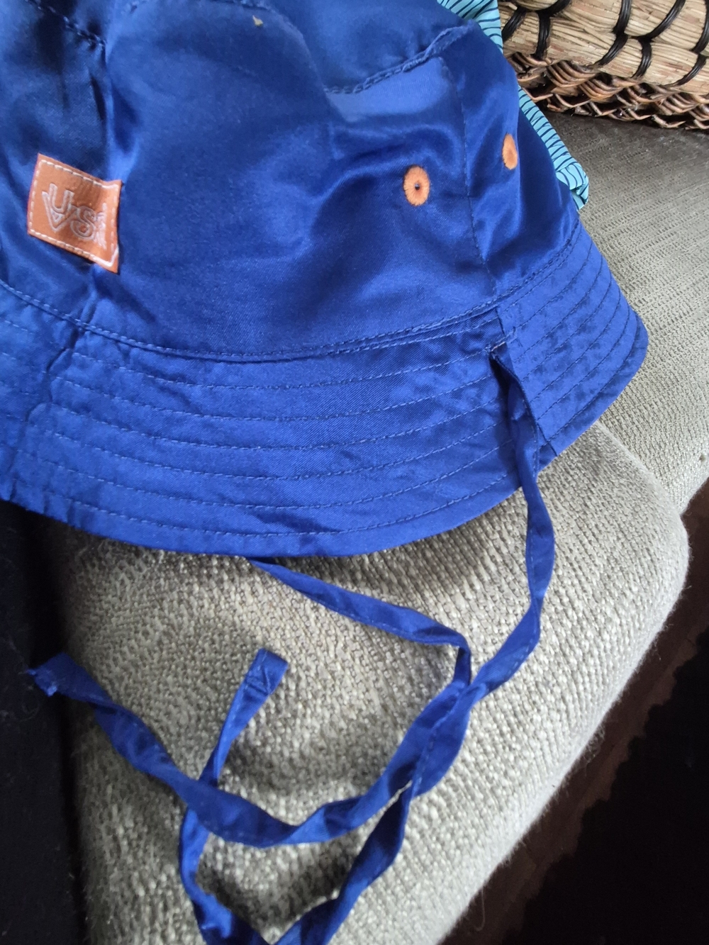 Uv Skinz Kids Hat Double Sided 3t - Picture 5 of 5